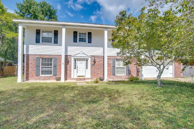 Photo - Pool Home with Office, Two Primary Suites ...