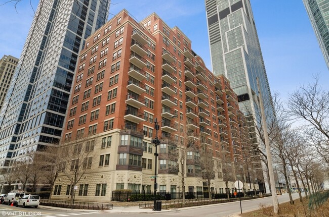 Building Photo - 1250 S Indiana Ave Unit 1403 Rental