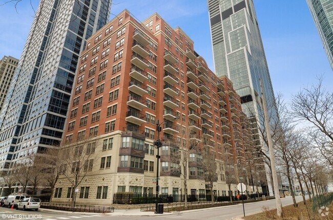 Building Photo - 1250 S Indiana Ave Unit 1403 Rental