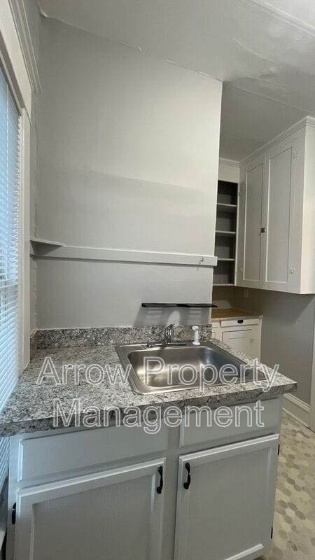 Photo - 6205 Ballard Ave Unidad 3