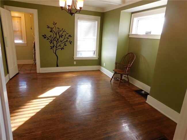 Photo - 125 W High Terrace