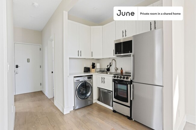 Photo - Room in Shared 3 bed/1 bath home Unit A