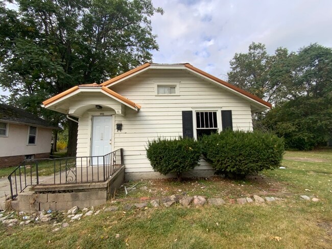 Photo - 230 S Virginia Ave House