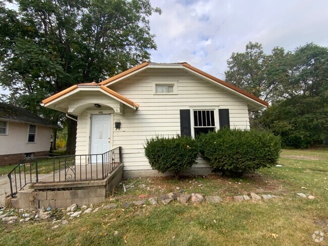 Building Photo - 230 S Virginia Ave Rental
