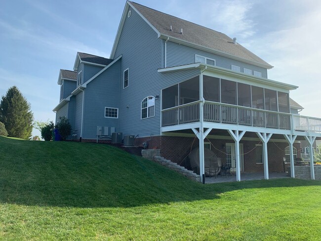 Photo - 2020 Northside Dr