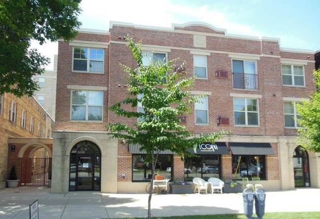 Washington Court Apartments