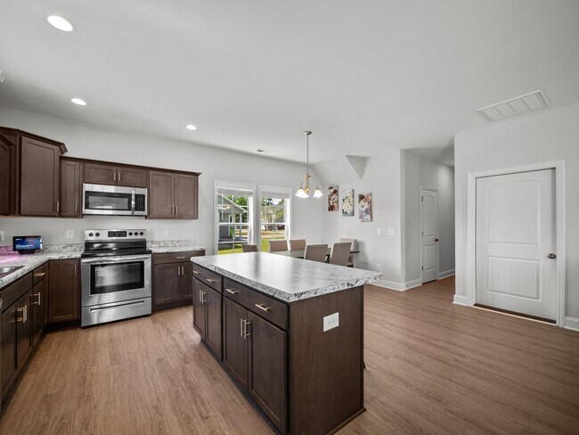 Photo - 516 Poults Dr
