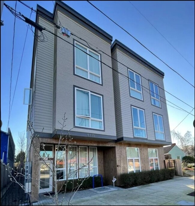 Photo - MF 15 - N. Emerson