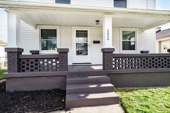 Photo - 2824 Dwight Ave