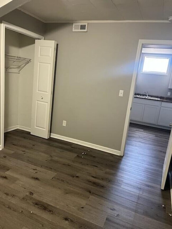 Photo - 1 Bedroom House in Country $650/Month Unit 2