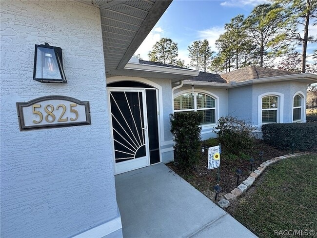 Photo - 5825 N Larkspur Way