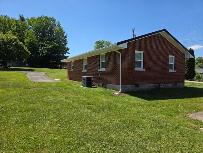 Photo - 113 Druin St