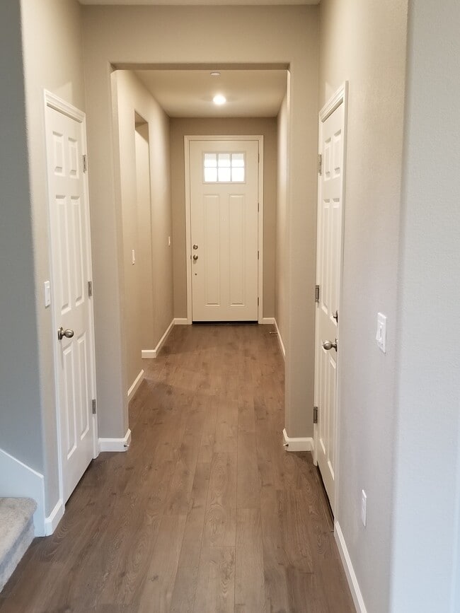 Photo - 51 Baird Cir