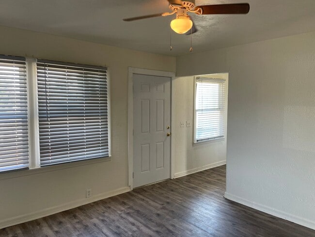 Photo - Newly Renovated-1 Bedroom 1 Bath Upstairs ...