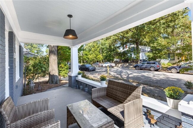 Photo - 216 Haralson Ave NE