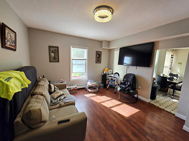 Photo - 3 Nichols St Unit 2