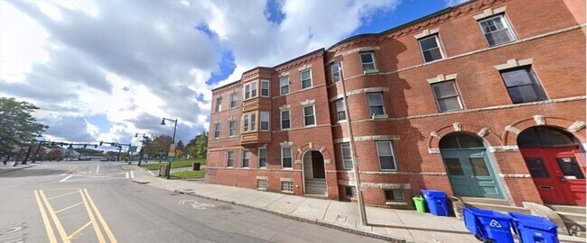 Building Photo - 225 South St Unit 1 Rental