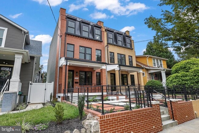 Building Photo - 4411 Illinois Ave NW Rental