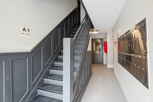 Hall d'entrée - 1602 Bathurst Street