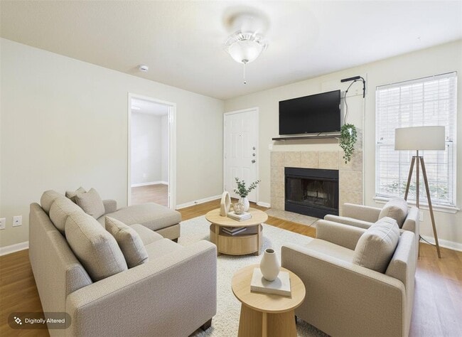 Building Photo - 7685 Northcross Dr Unit 208