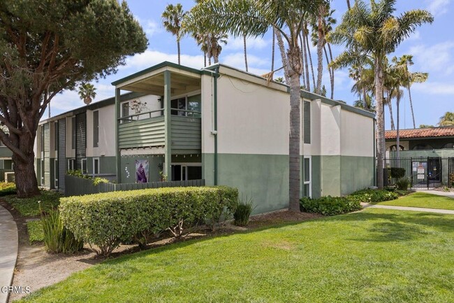 GREAT location, downstairs 2+2 condo - GREAT location, downstairs 2+2 condo Unidad 2601