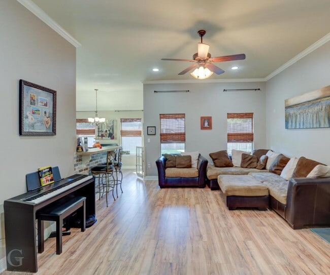 Photo - 3507 Grand Cane Ln