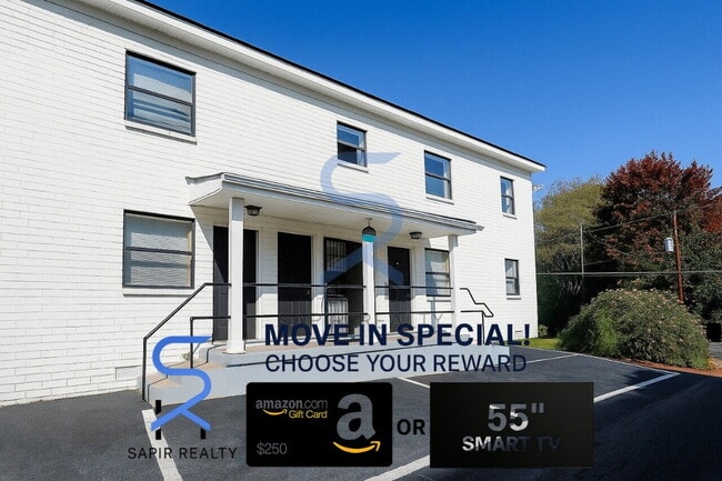 Building Photo - Move in before November 30th and choose your reward: a $250 Amazon Gift Card or a 55 Smart TV! Unit 2