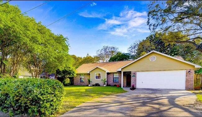 Photo - 1174 Bay Ct