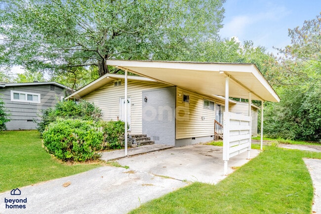 Photo - Cozy Comfort Meets Classic Charm in Killough Springs!