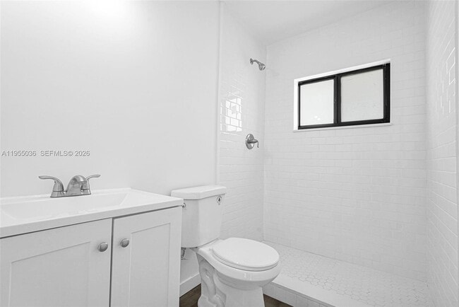 Photo - 13210 Memorial Hwy Unidad 106