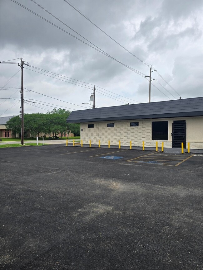 Photo - 3619 Reed Rd