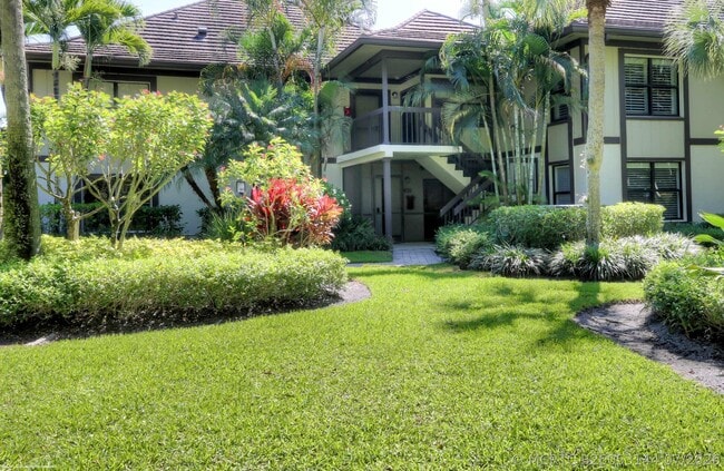 Building Photo - 2810 Polo Island Dr Unit C103