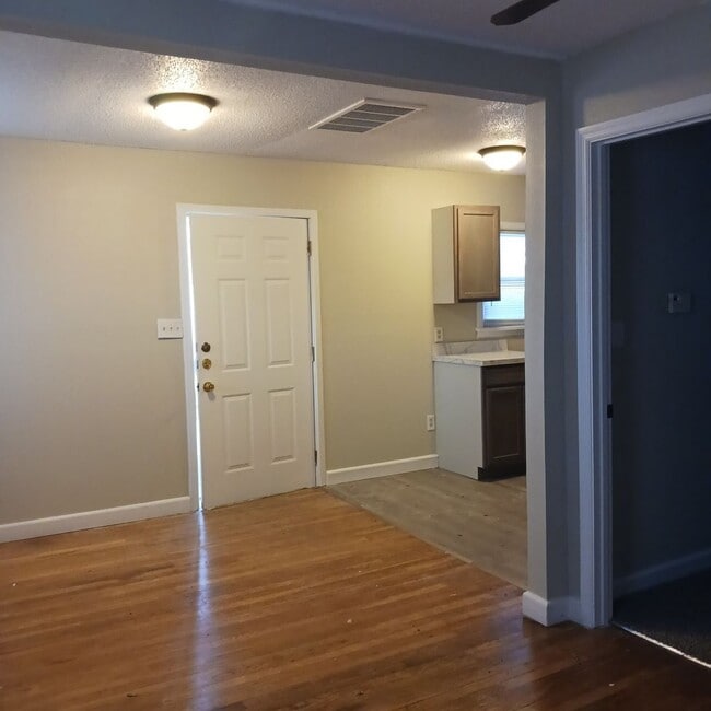 1408 SW 12th Ave