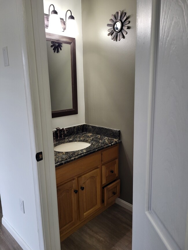 Photo - 385 S Cannon Ave