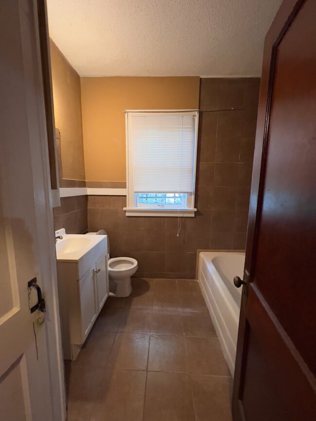 Photo - 2637 Arlington Ave