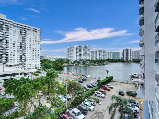 Photo - 18061 Biscayne Blvd Unit 502
