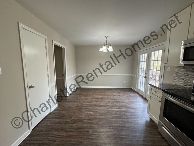 Photo - Spacious 4 bedroom two-story home with back deck in Mint Hill