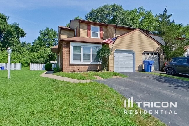 Building Photo - 381 Fieldstone Ct Rental
