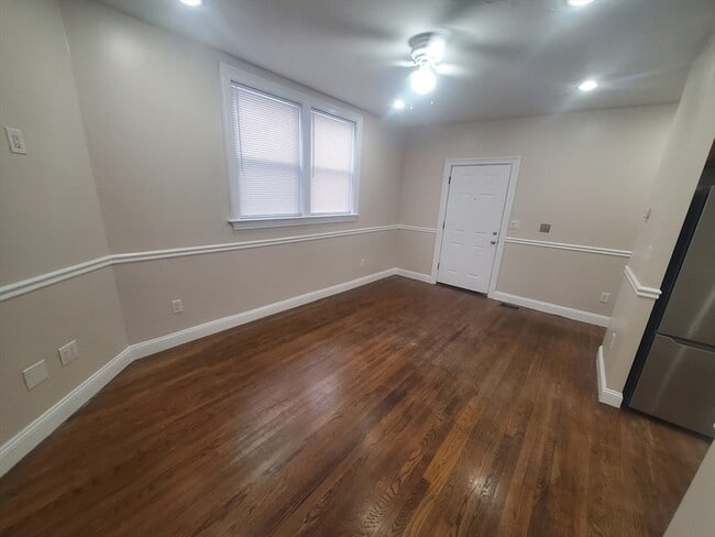 Photo - 854 Dorchester Ave Unit 1