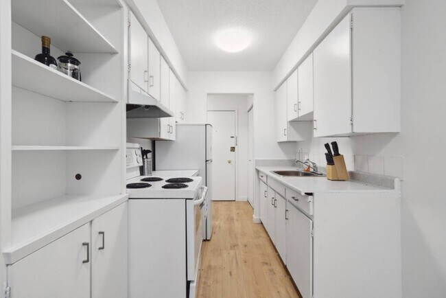 Photo - 229 E 13th Ave Unit ID1051828P