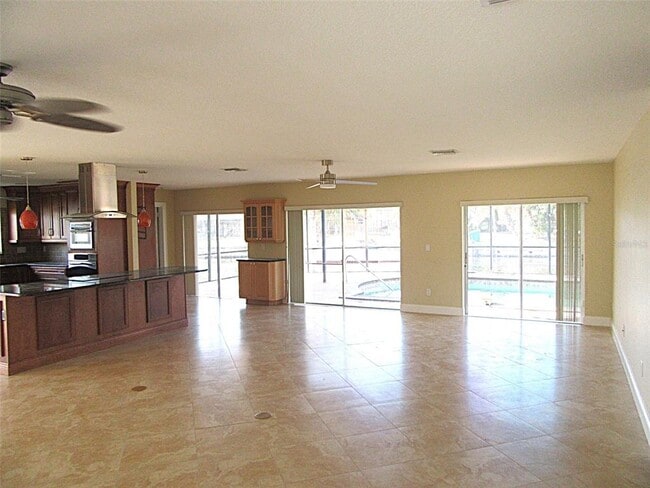 Photo - 4429 Crews Ct