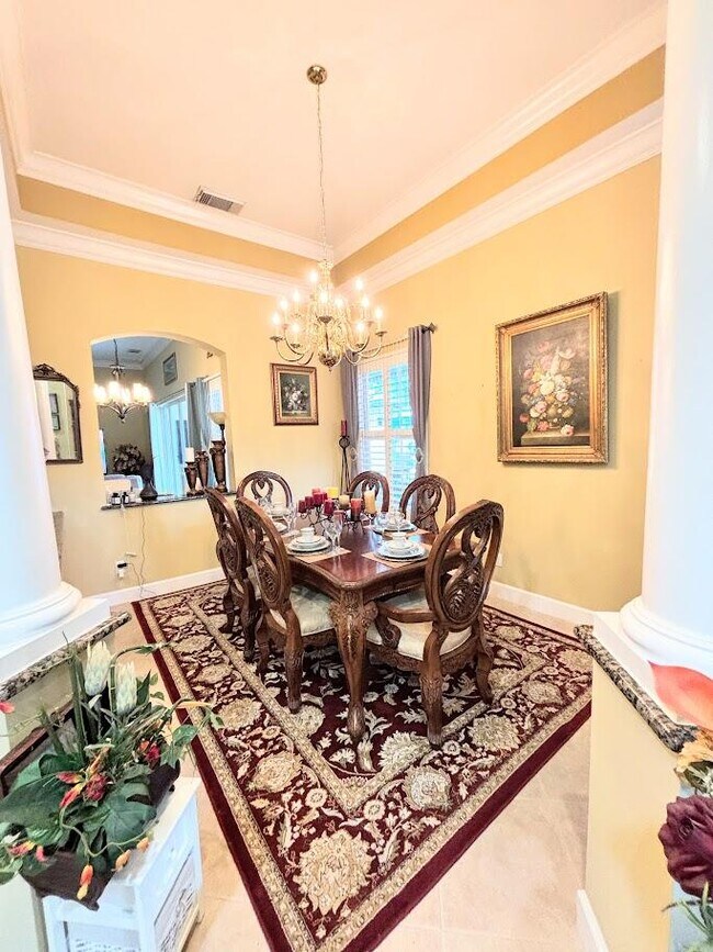 Photo - 855 SW Grand Reserves Blvd