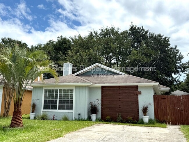 Photo - 509 Camelia St House