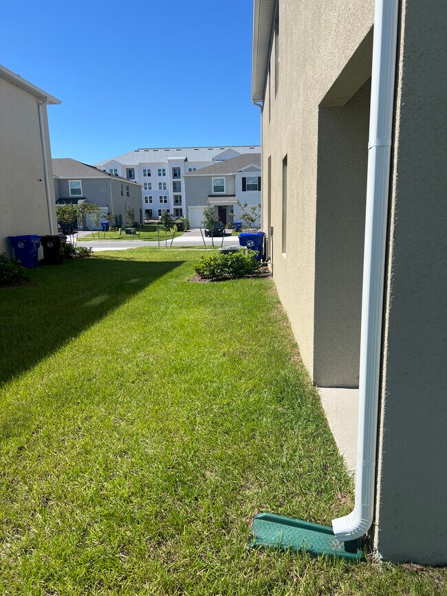 Photo - 1375 Isleta Lp