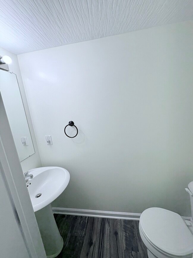 Photo - Charming 3 Bed, 2.5 bath in Blacklick!