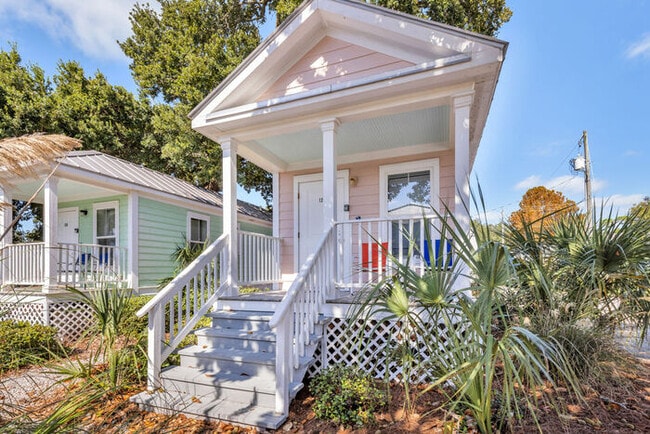 Photo - 171 Paradise Ave