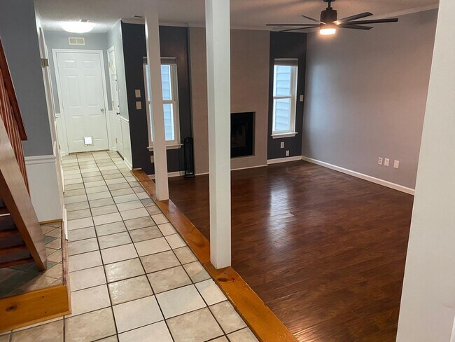 Living room - 2305 MERL CIRCLE