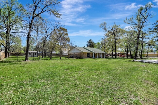 Building Photo - 25802 Maplewood Dr Rental