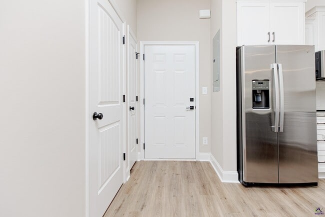 Photo - 1009 Northside Dr