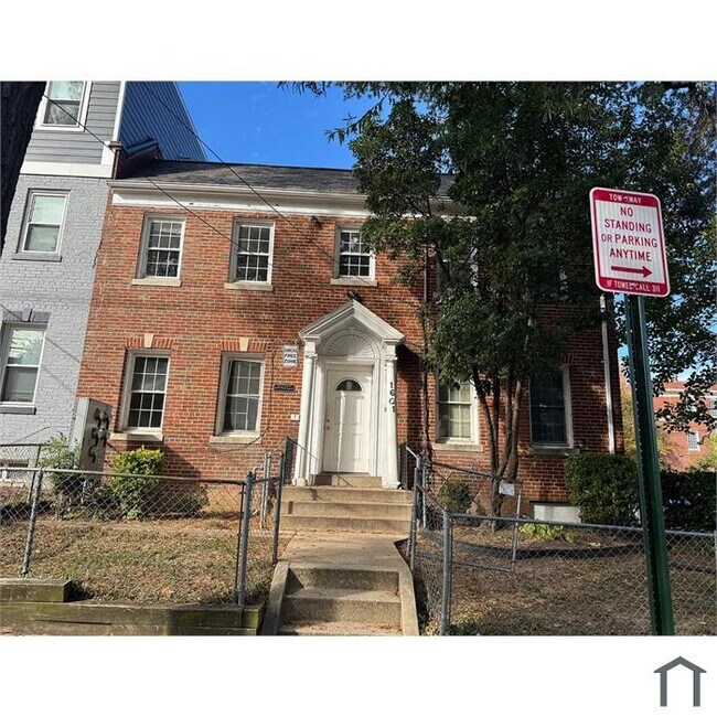 Photo - 1601 18th St SE